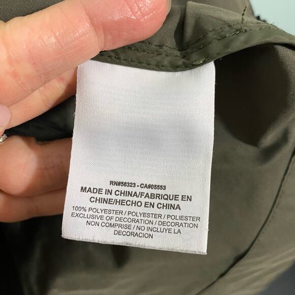 Nike Tech Women's Green Full Zip Hooded Fishtail Shell Parka Size S #859541-325 - Picture 10 of 12